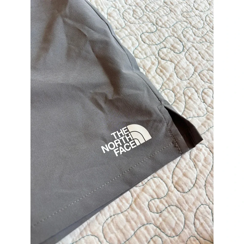The North Face Mens Wander Short 2.0 Smoked Pearl Grey Size Medium